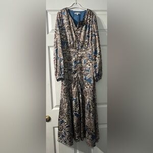 Yakira Bella maxi dress size s